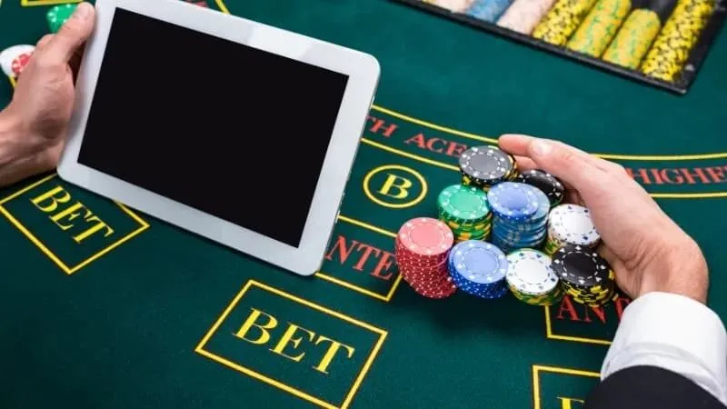 Lưu ý quan trọng khi Tải App HITCLUB và sử dụng cá cược